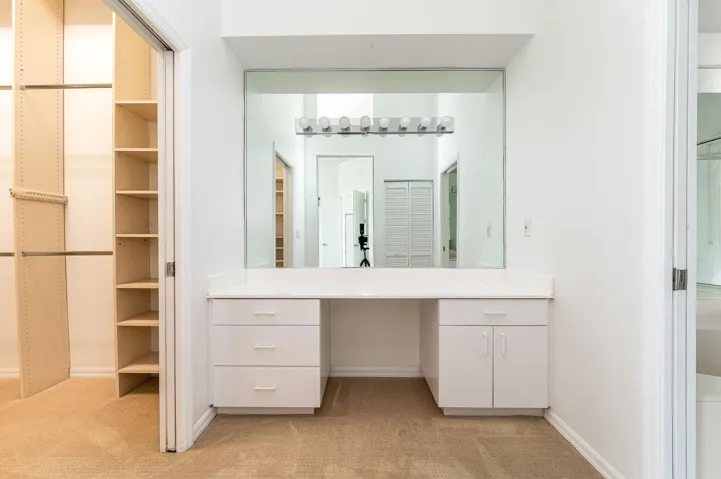 12-web-or-mls-photo-12