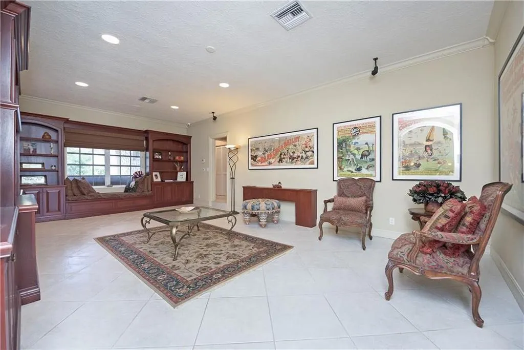 4903 woodlands 20