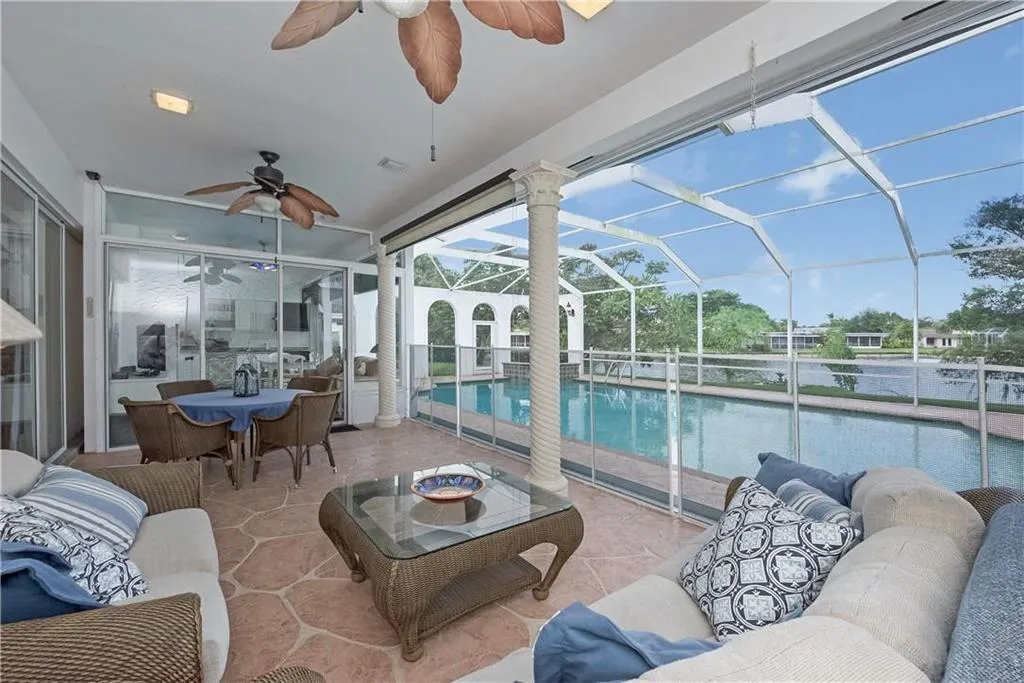 4903 woodlands 16