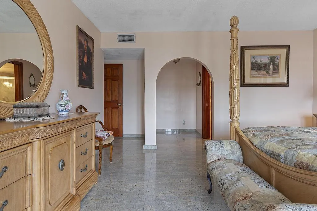 3745 S. Ocean Boulevard, Palm Beach - un