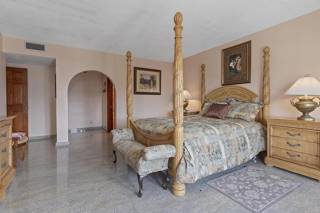 3745 S. Ocean Boulevard, Palm Beach - un