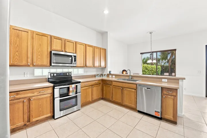 Kitchen 3