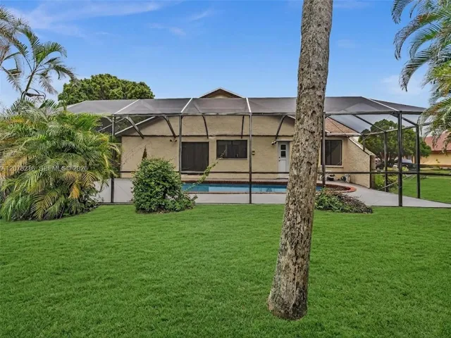 House For Sale 8813 PARADISE CT TAMARAC, FL 33321 (PARADISE ESTATES)