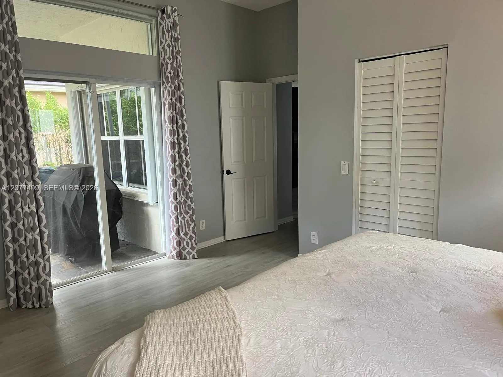 Mastert Bedroom