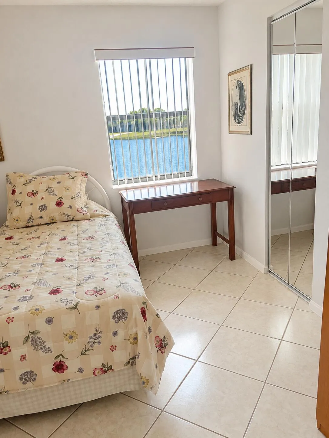 extra bed room2