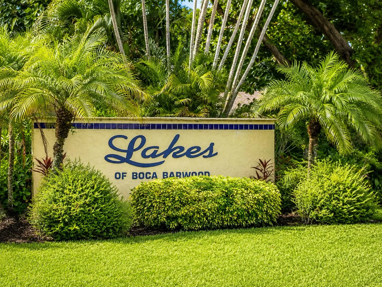 LAKES OF BOC SIGN