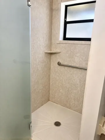 master bathroom2