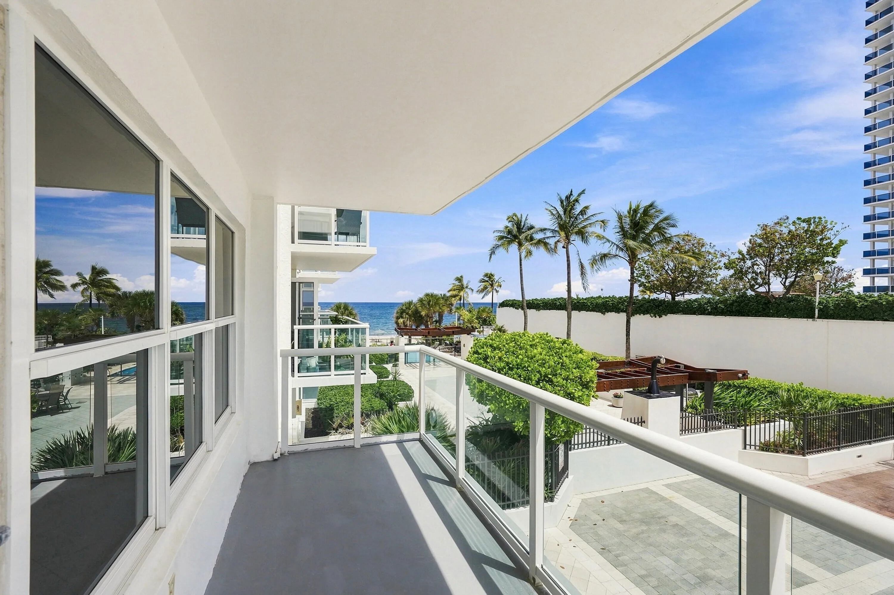 58_balcony