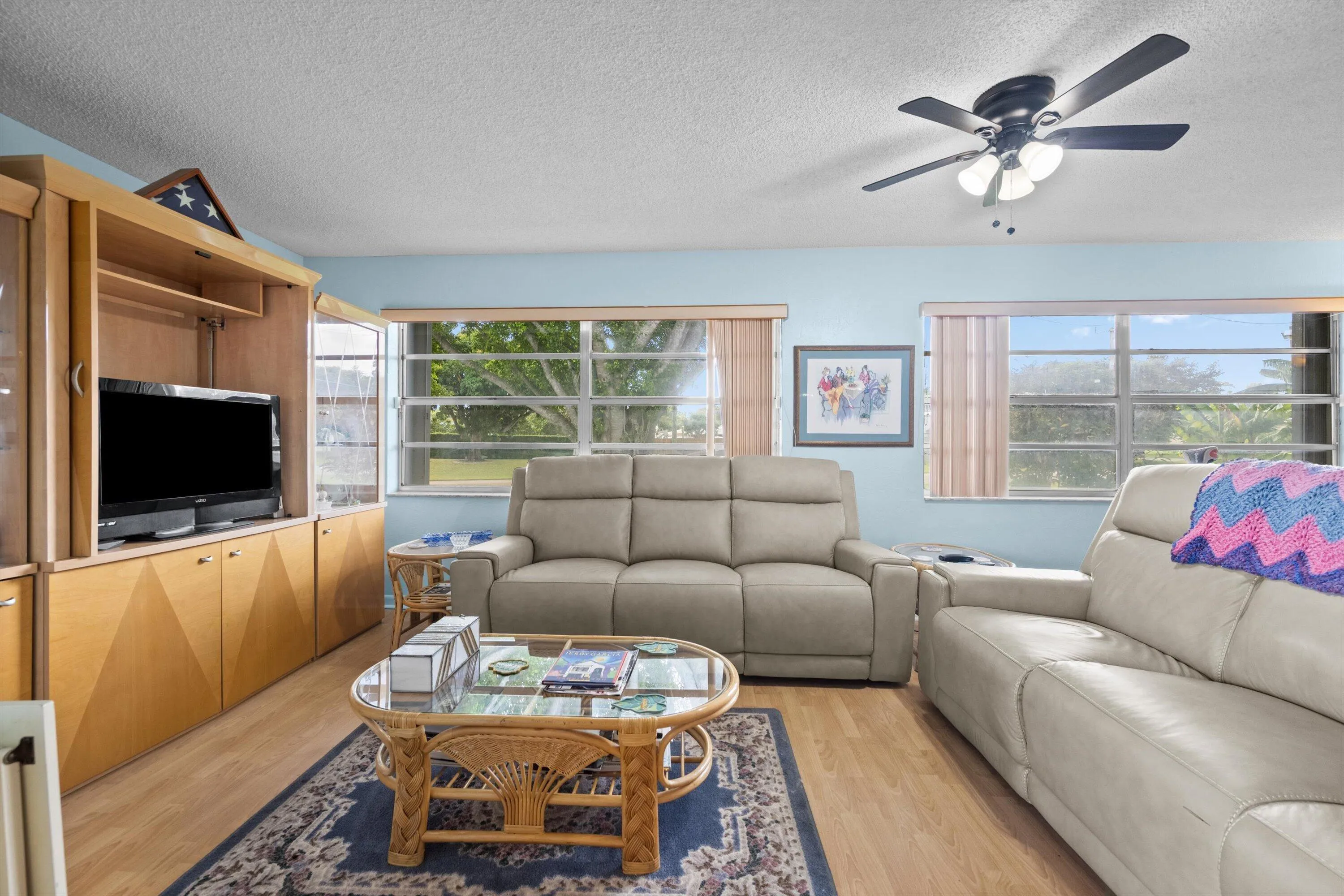 livingroom 2