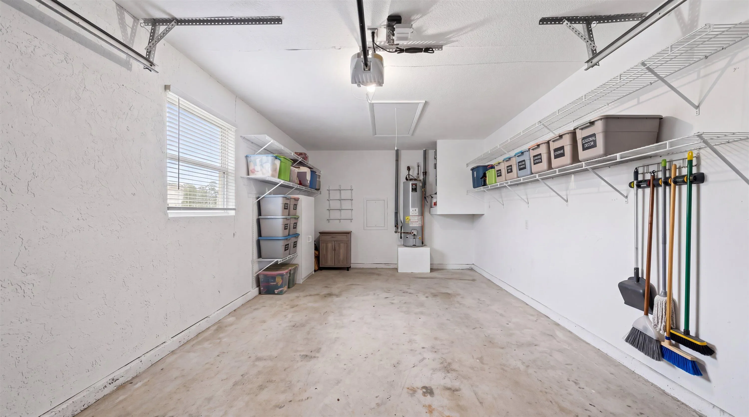 1 car garage