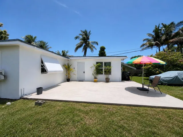 Entrance to unit