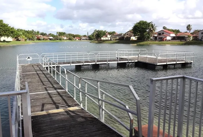 Central Lake