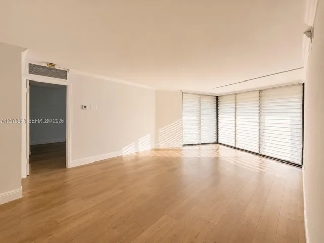 To primary bedroom