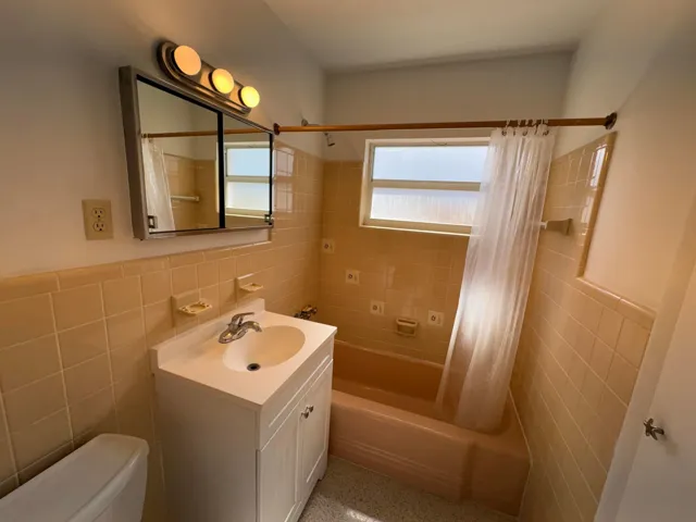 Guest bathroom