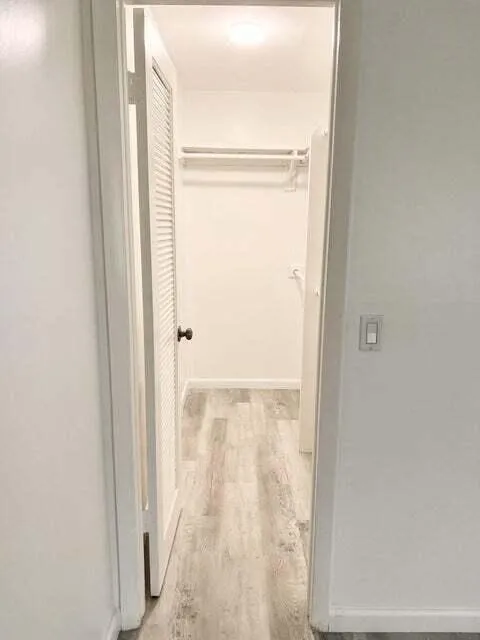 walkin closet