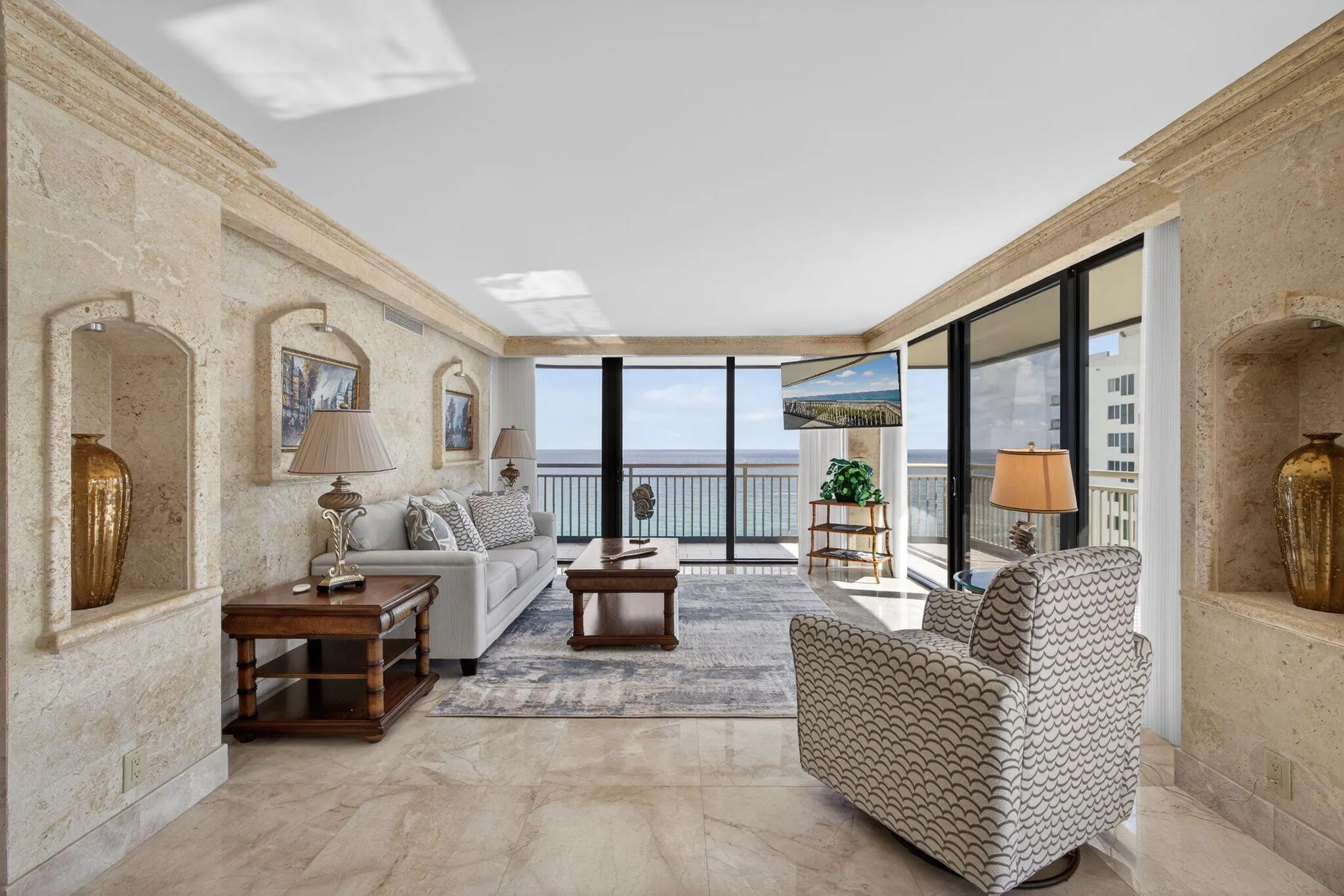14-web-or-mls-5D1A2999
