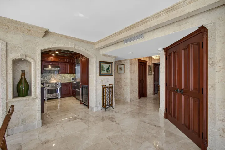 12-web-or-mls-5D1A2988