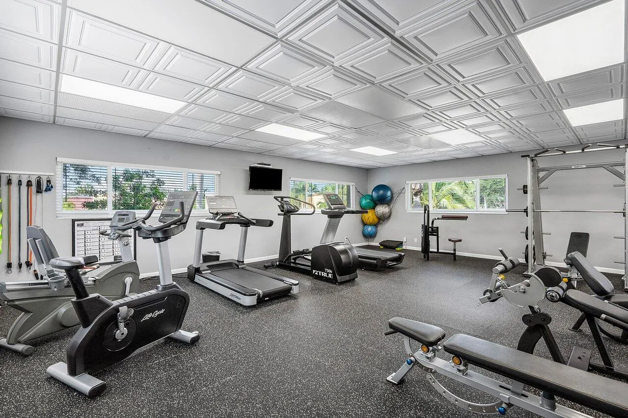 gym -DelrayBeach-FL-33483