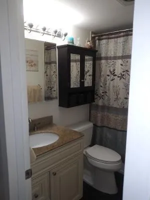 Bathroom1