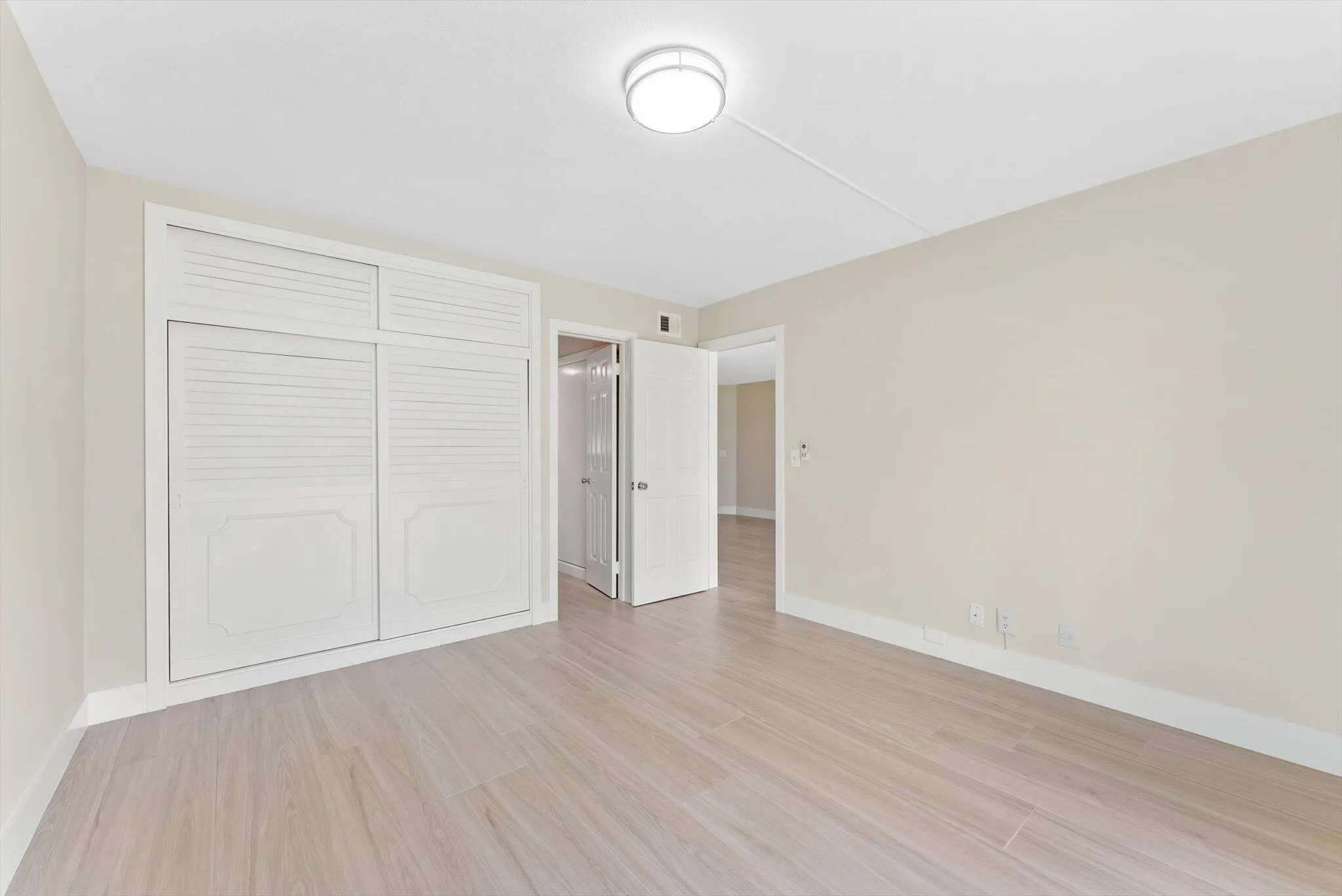 478 tequesta dr 115