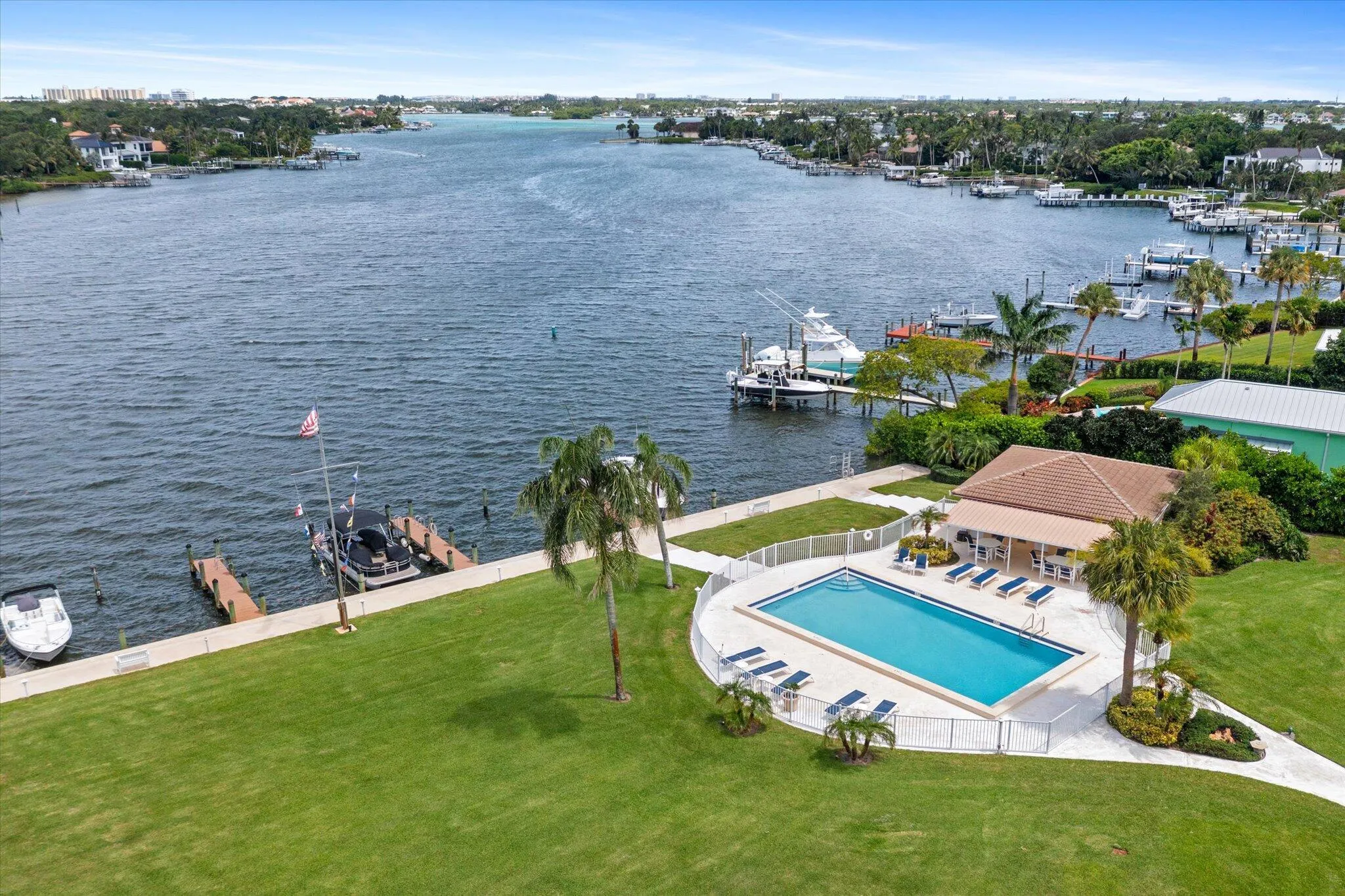 478 tequesta dr 115