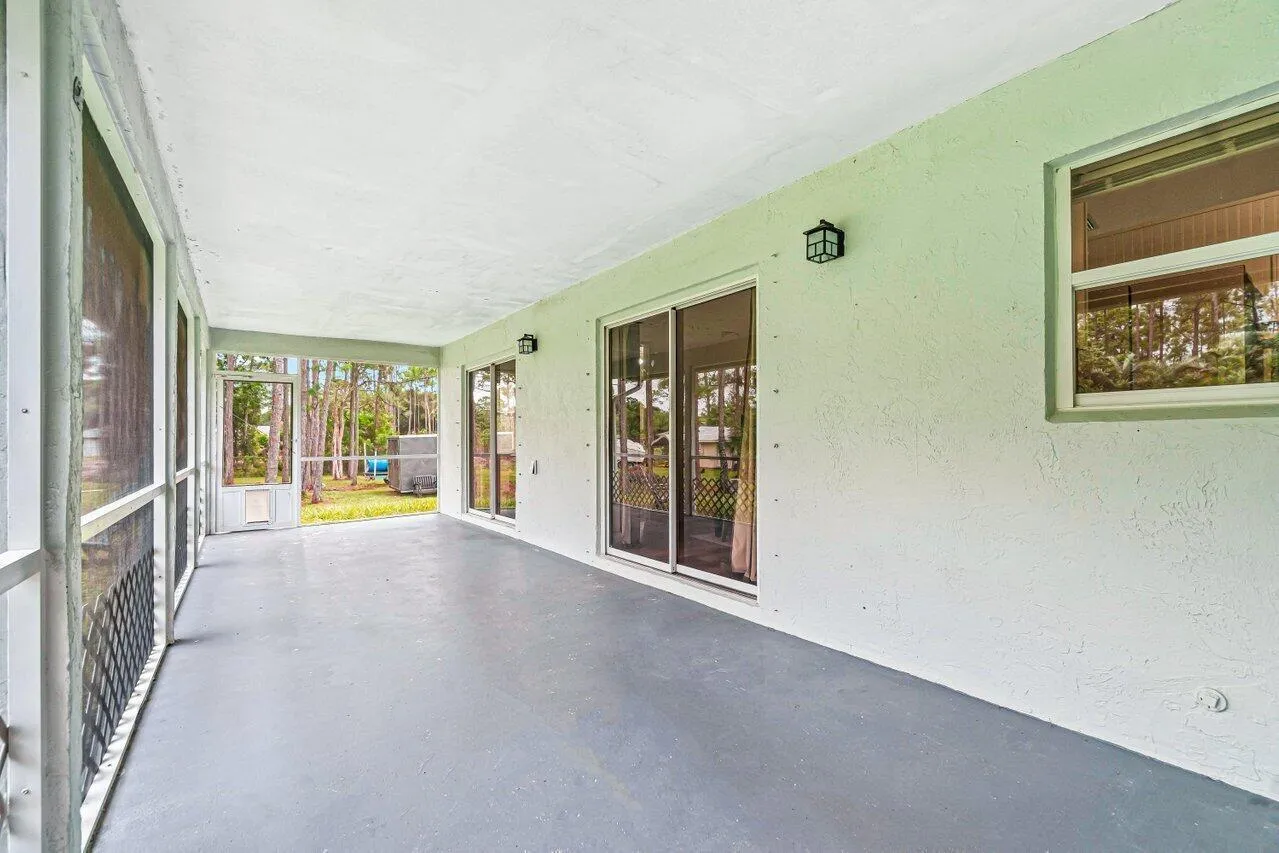 026-1543963rdPlaceNorth-Loxahatchee-FL-3