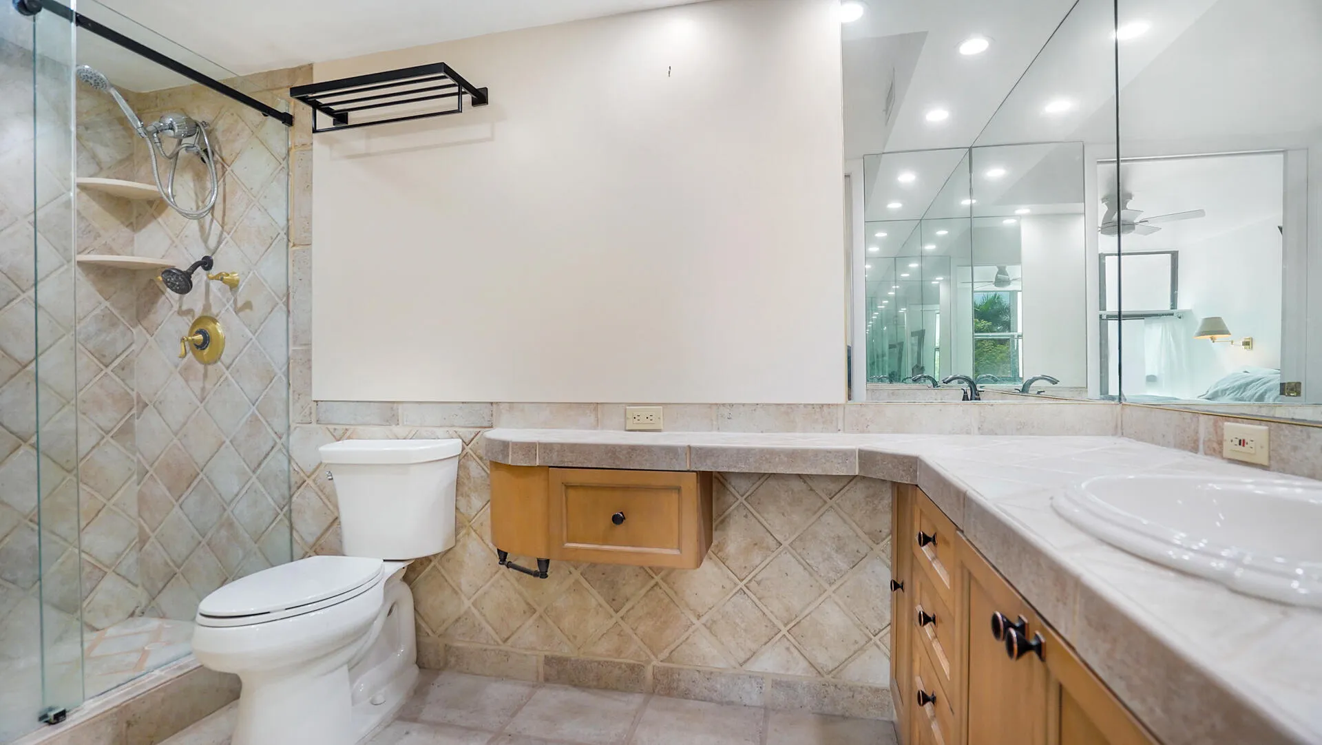 1201 River Reach Dr 202, Fort Lauderdale