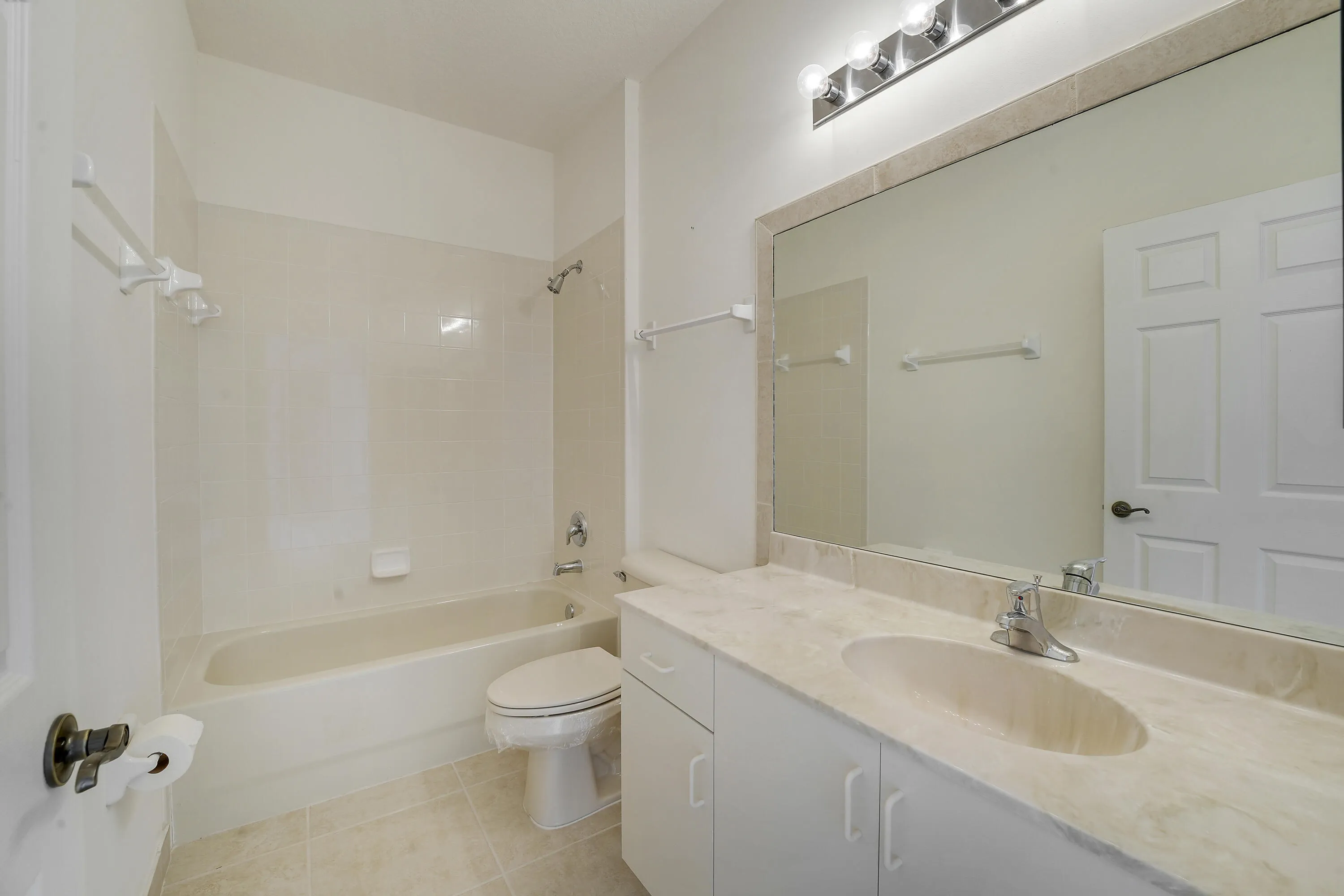 Upstairs Bathroom