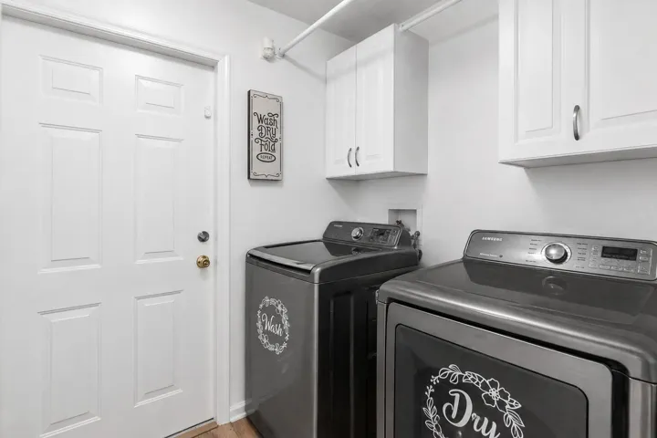 LAUNDRY RM