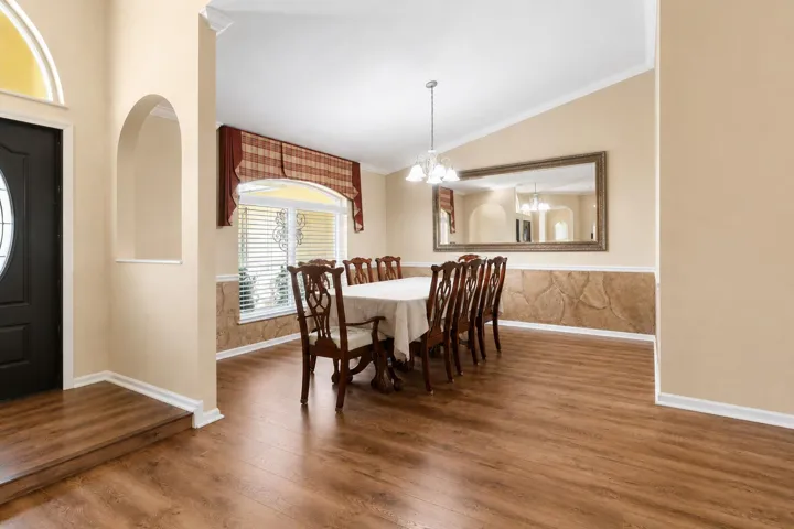 DINING RM