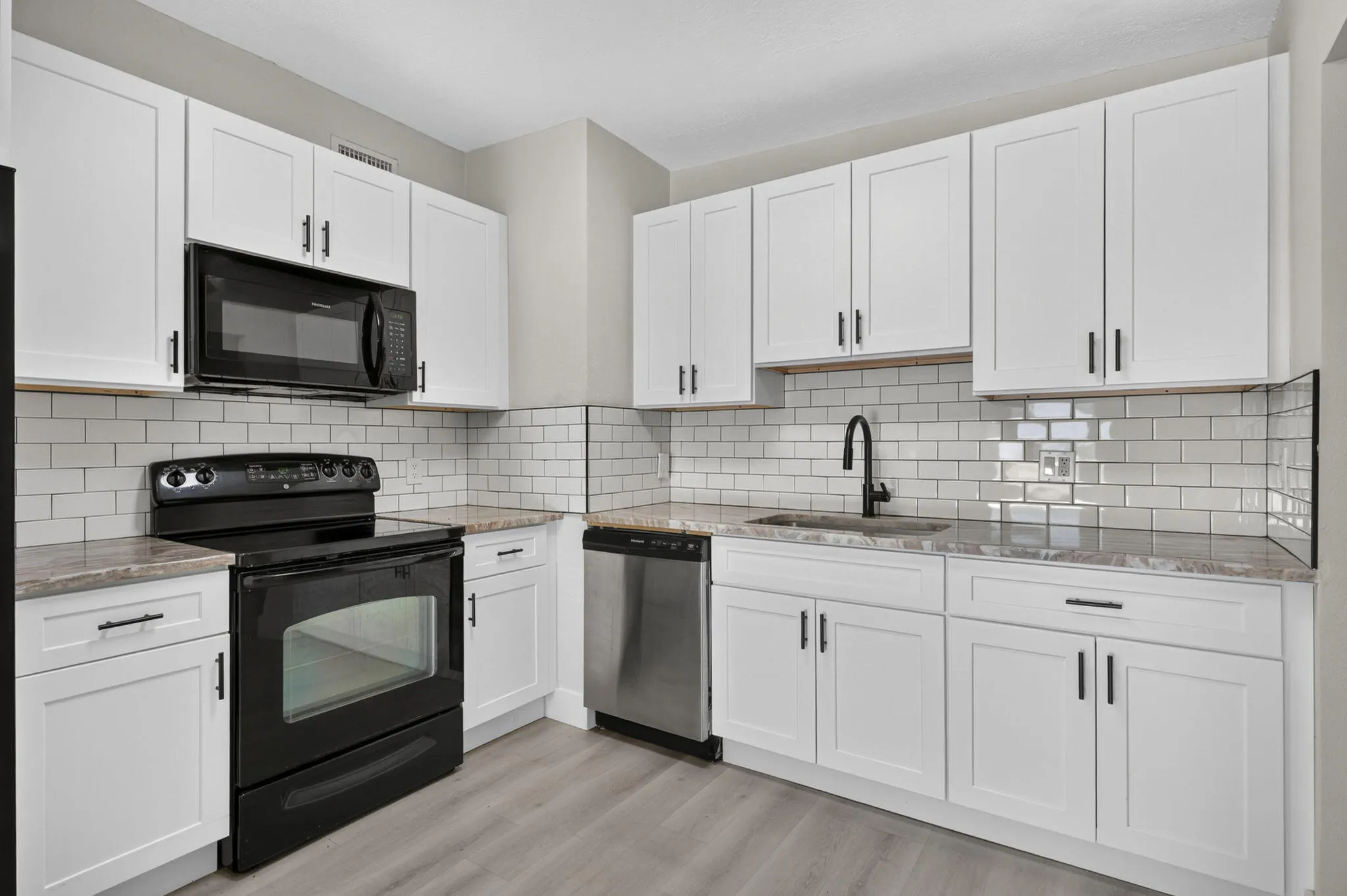 Spacious Kitchen