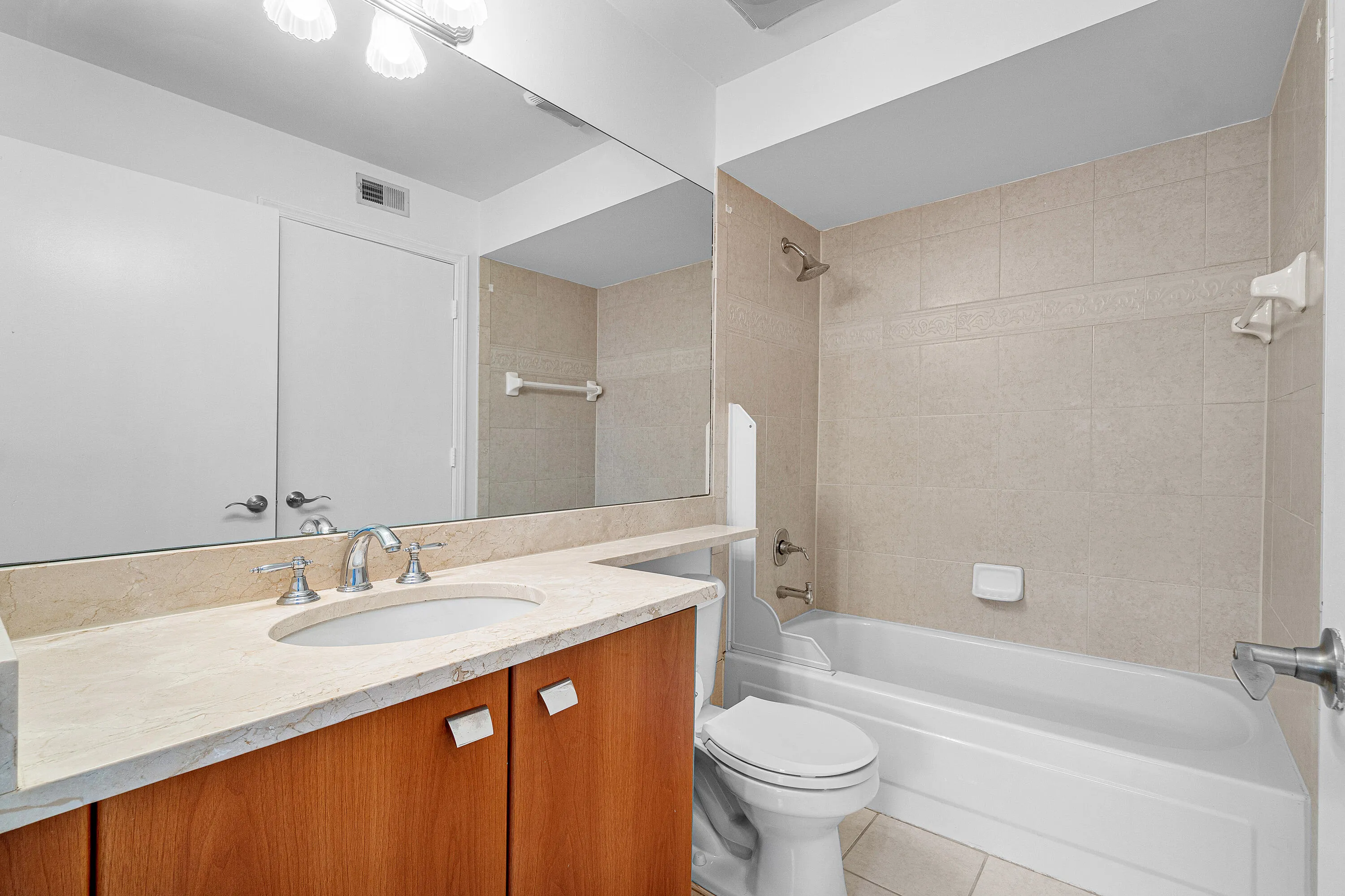 2nd Bathroom