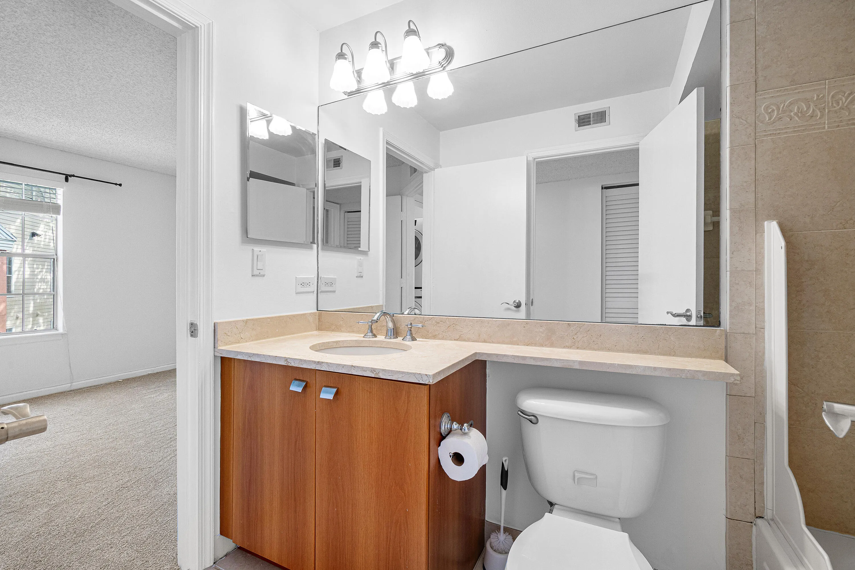 2nd Bathroom