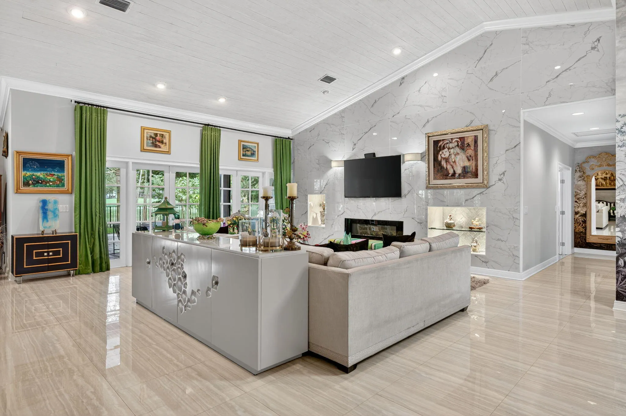 7205 Mandarin Drive