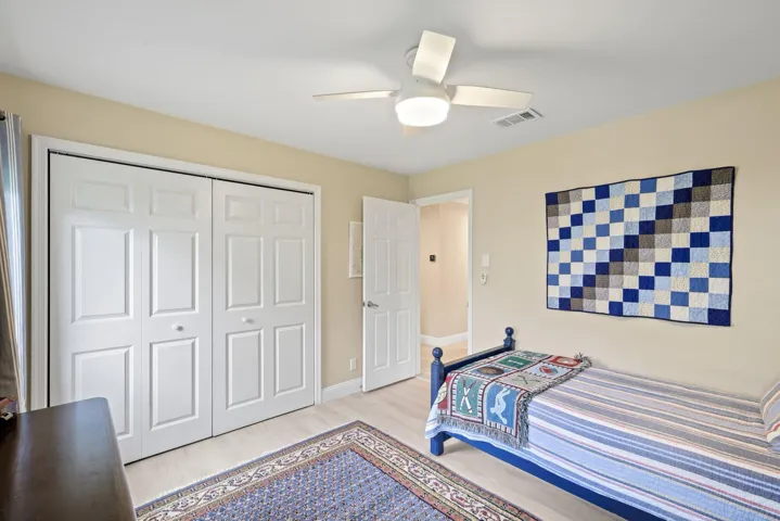 2911 NW 28th Terrace - 55.jpg-SMALL