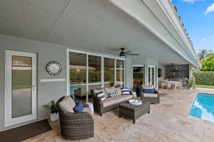 2911 NW 28th Terrace - 39.jpg-SMALL
