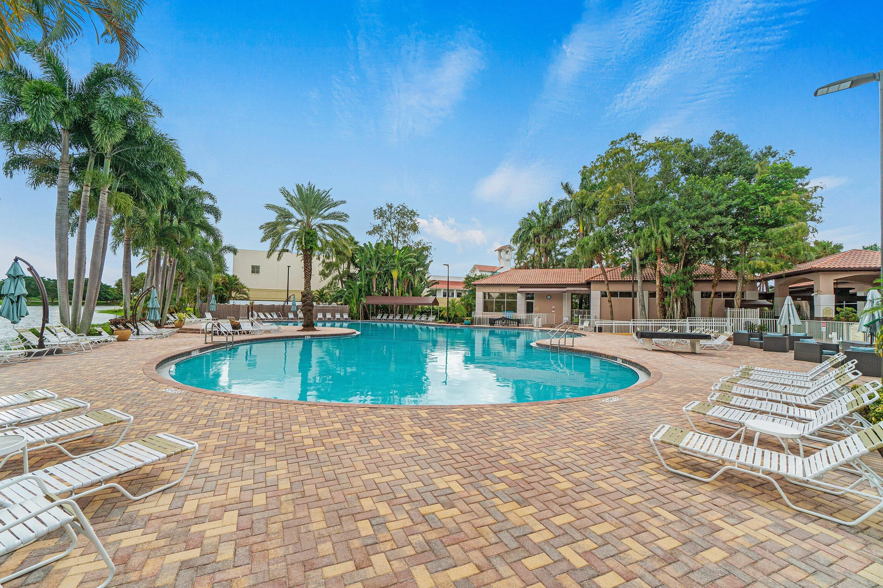 076-10616WheelhouseCircle-BocaRaton-FL-3