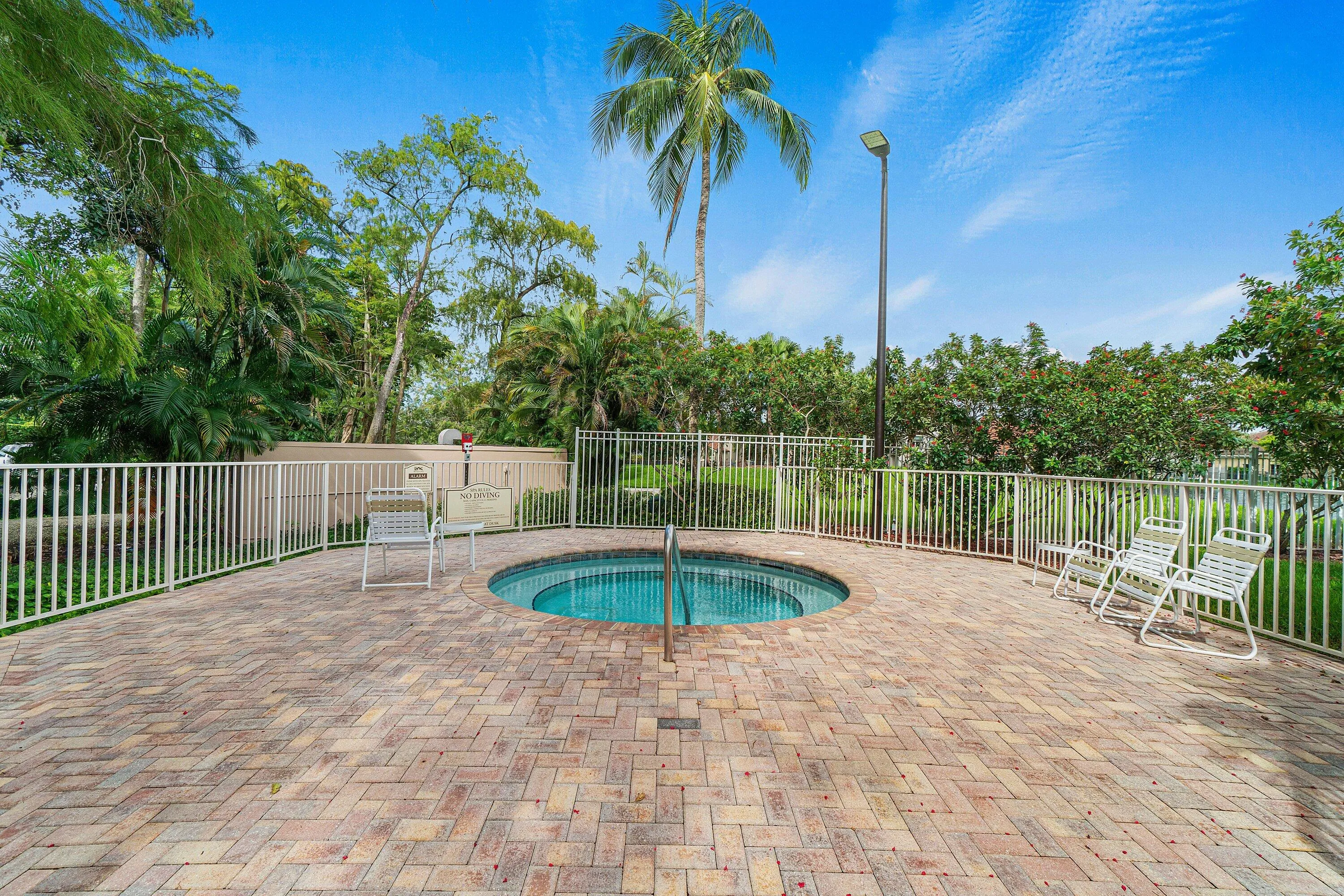 075-10616WheelhouseCircle-BocaRaton-FL-3