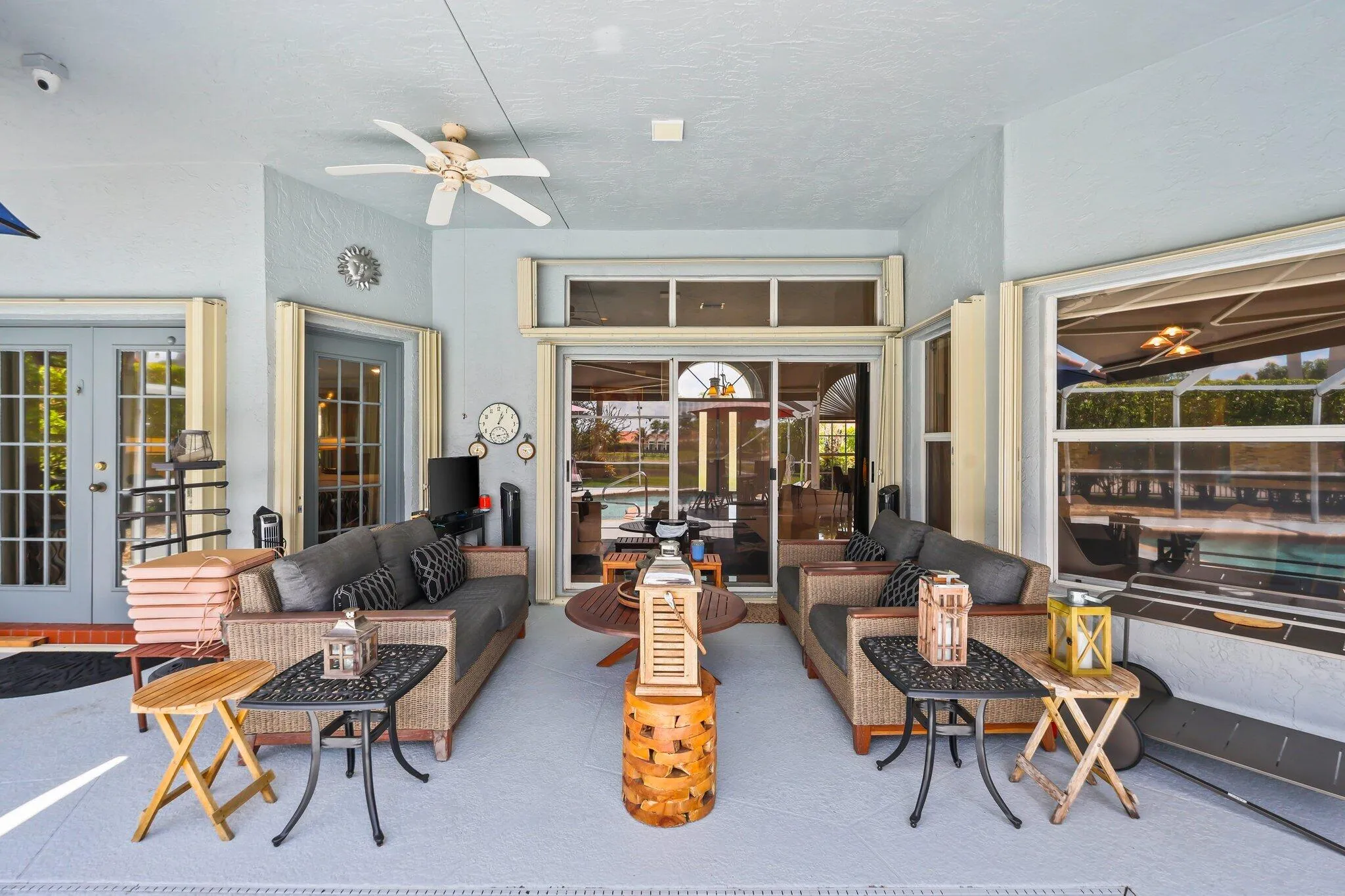 20317 Hacienda Court - 39.jpg-SMALL