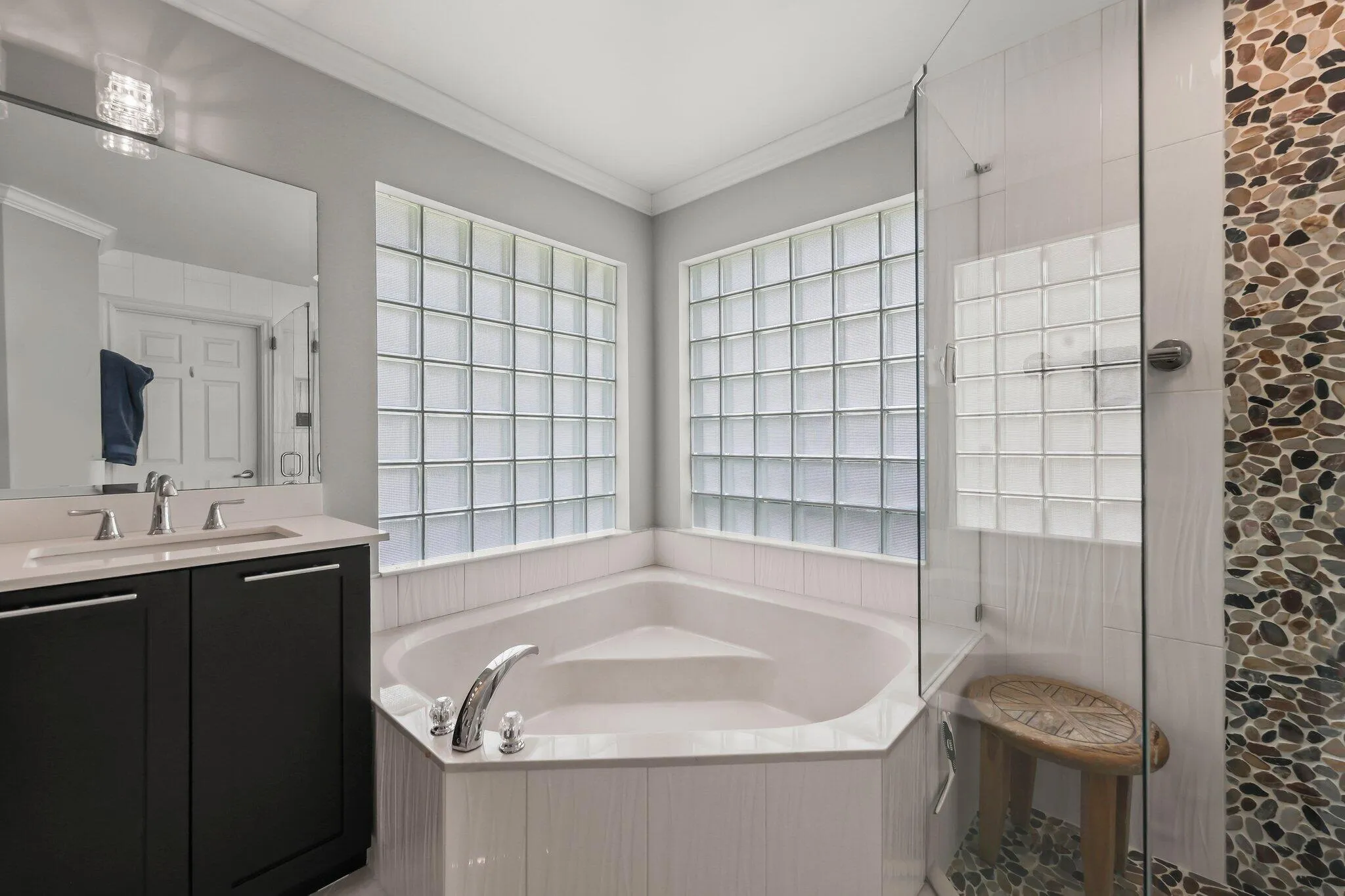 20317 Hacienda Court - 50.jpg-SMALL