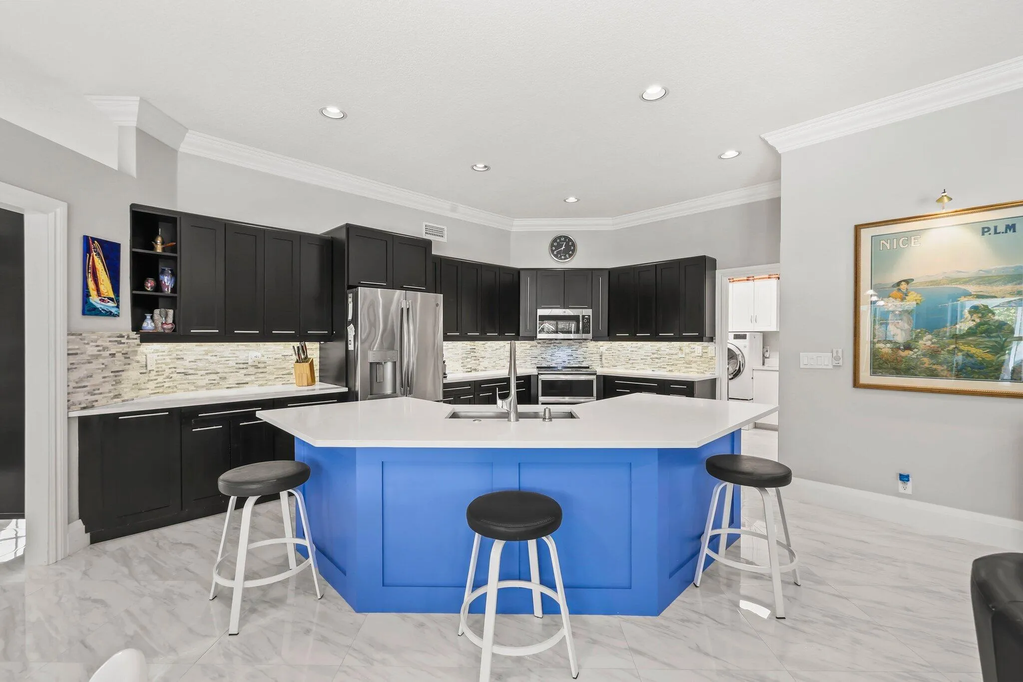 20317 Hacienda Court - 17.jpg-SMALL