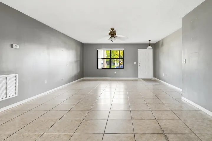 108-SANTA-MONICA-BLVD-33411-012