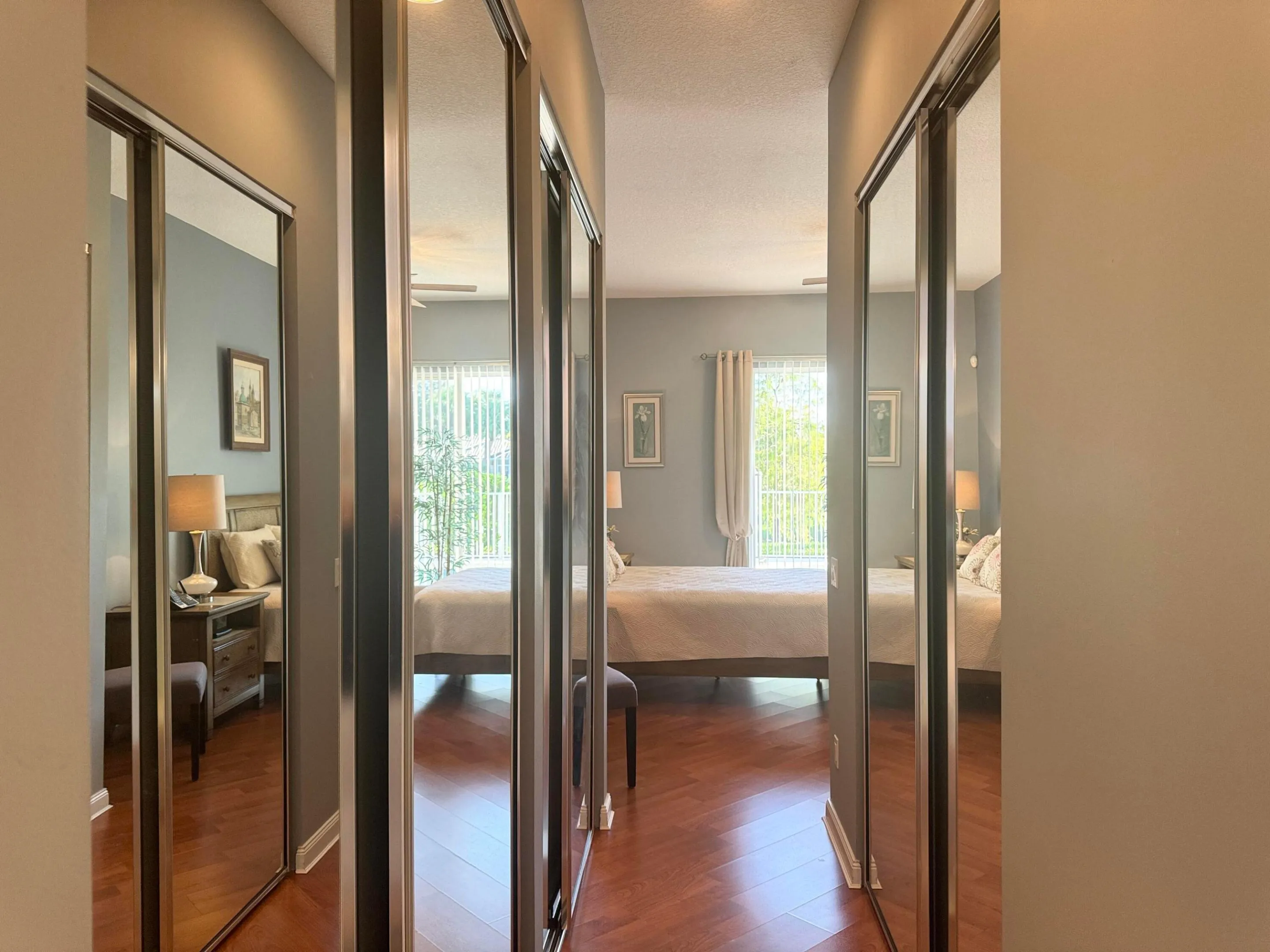 closets w/ mirrors