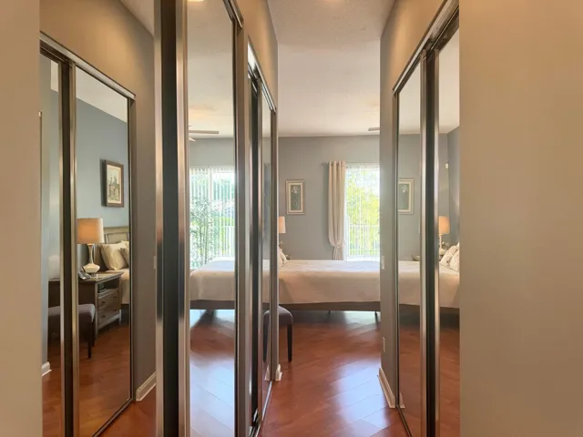 closets w/ mirrors