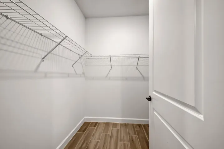 Walk In Closet