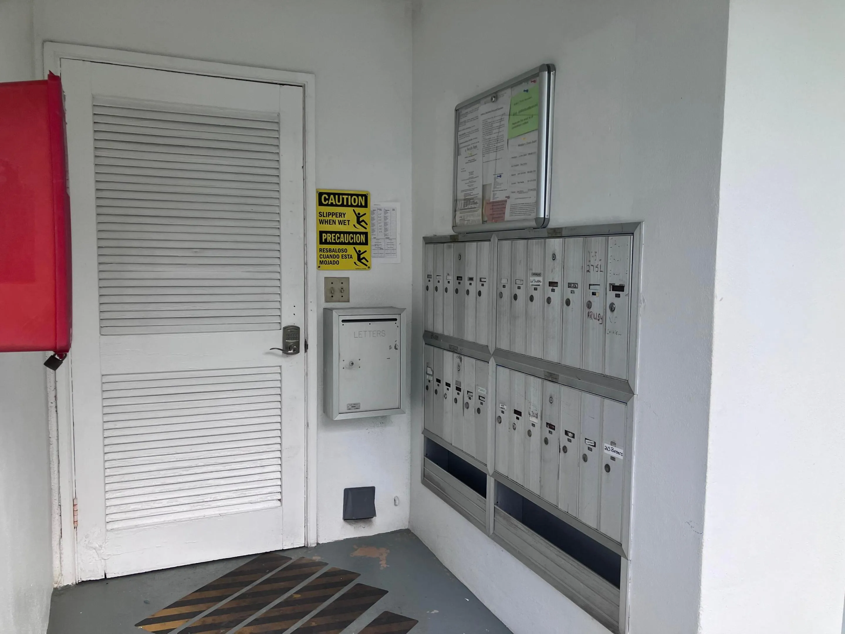 mail and laundry area