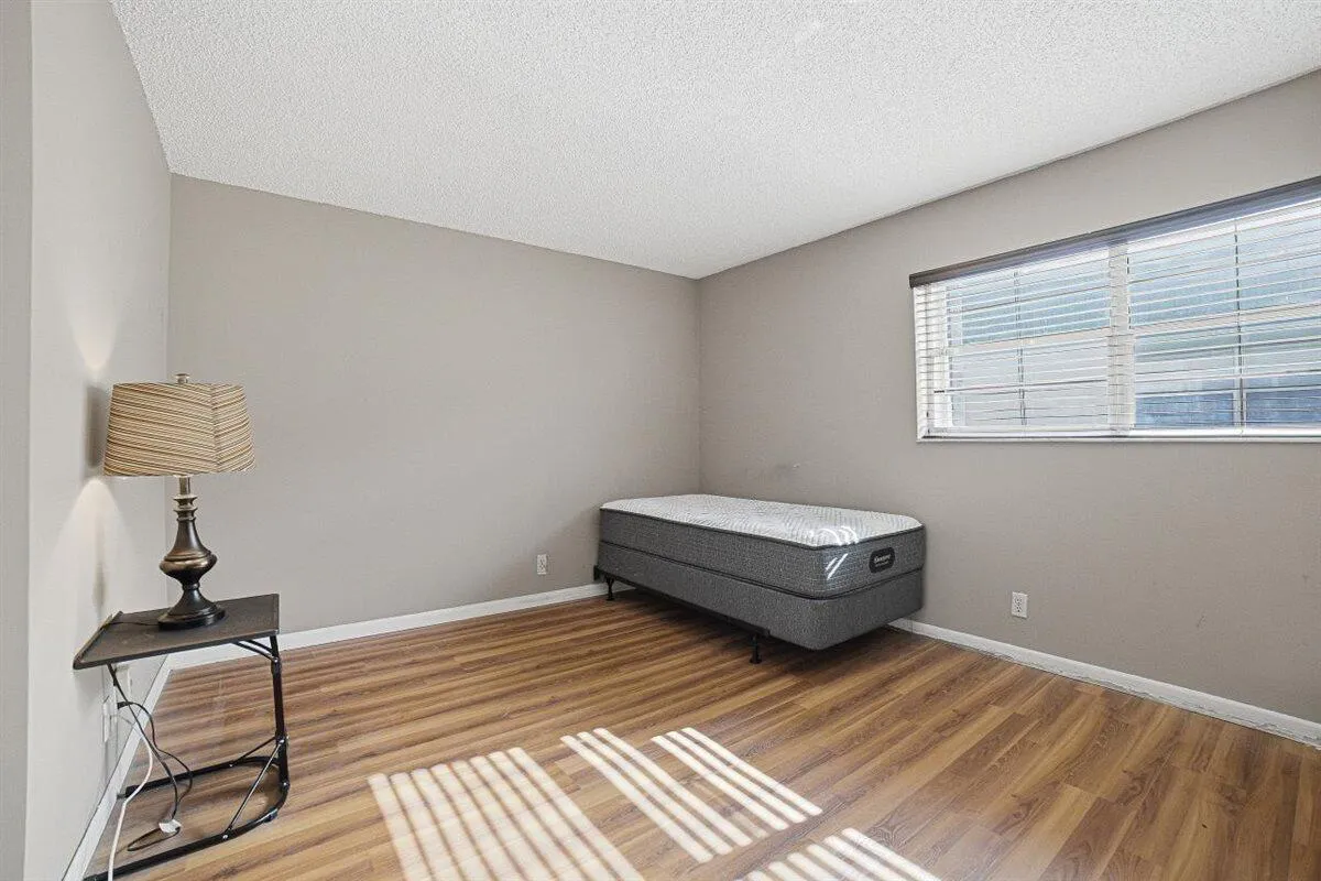 15-Bedroom1
