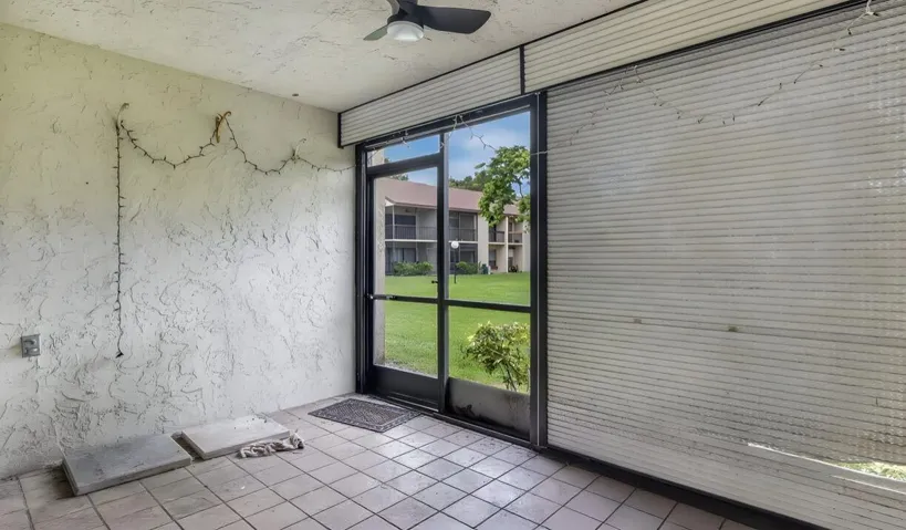 Screened Patio