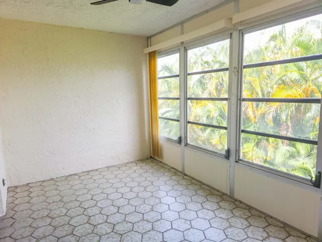 Porch 1