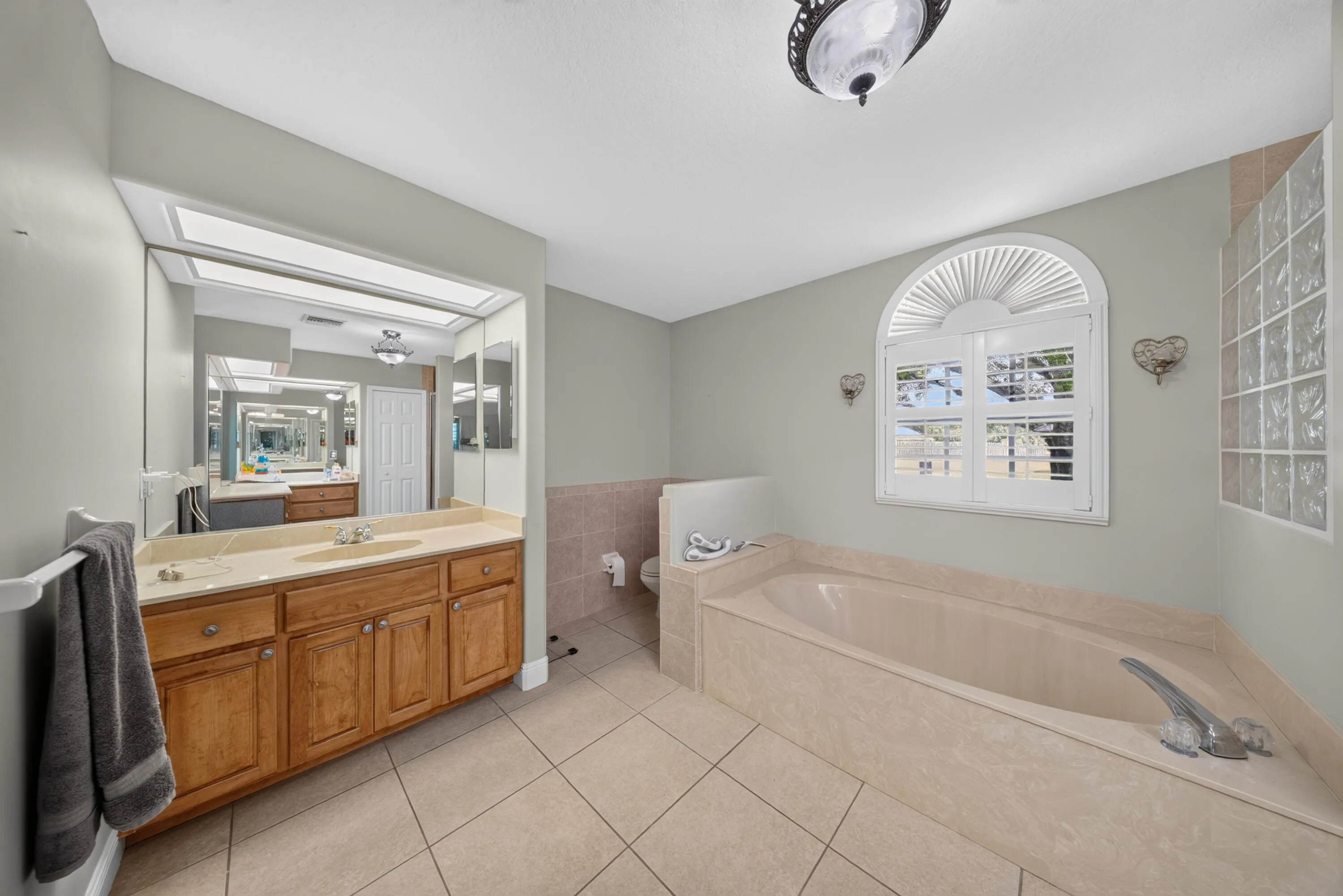Property photo 28